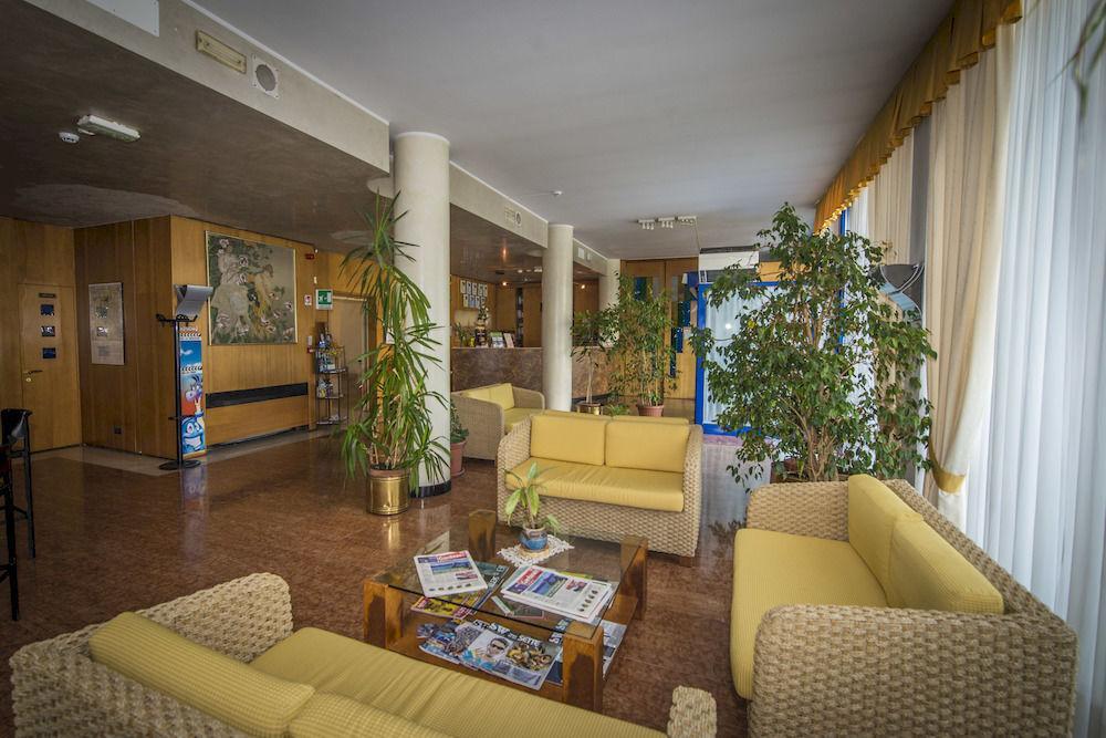 Hotel Krystal Bussolengo Eksteriør bilde